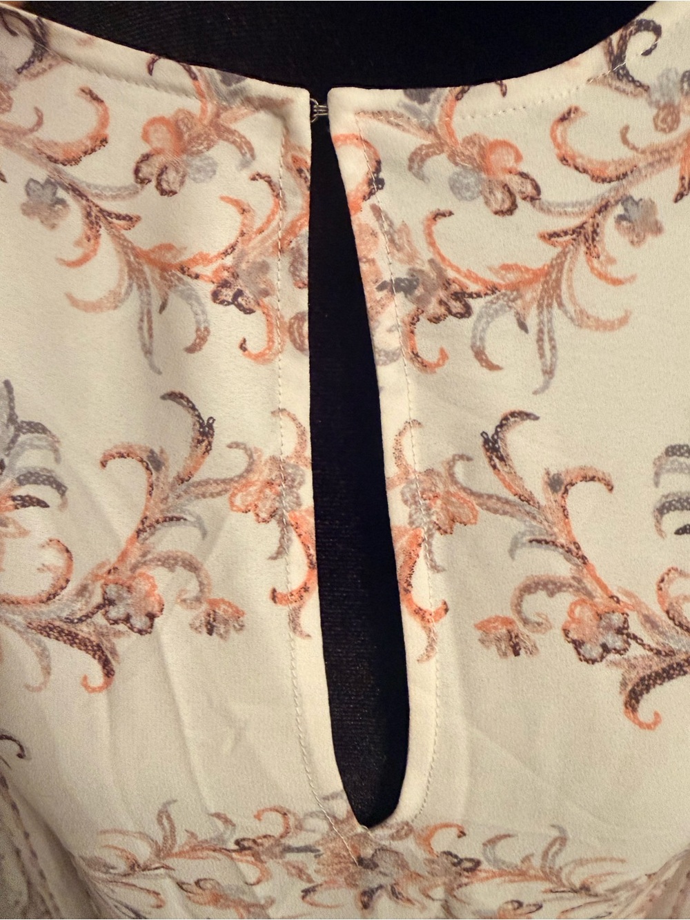 BCBGMaxAzria Blush Long-Sleeve Shift Dress - Picture 3 of 5